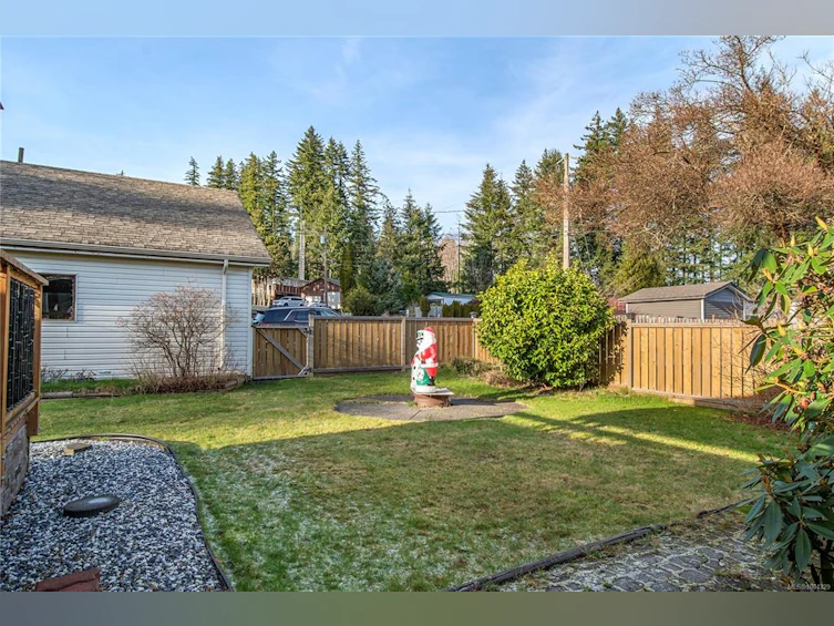 2742 Vargo Road, Campbell River, BC, V9W 4W9 - 33