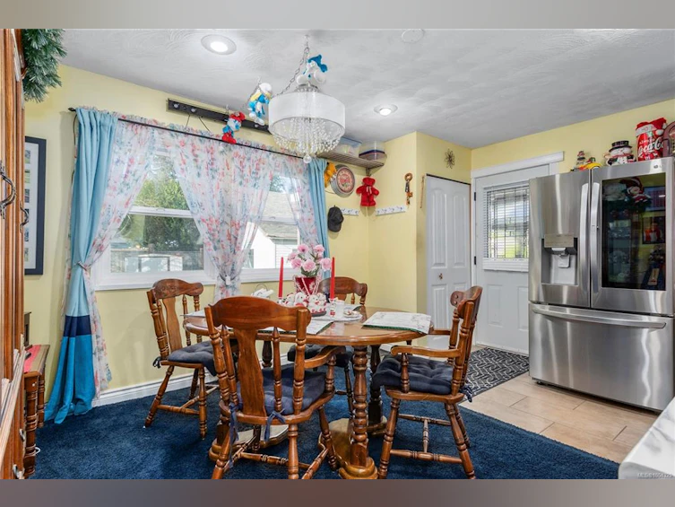 2742 Vargo Road, Campbell River, BC, V9W 4W9 - 6