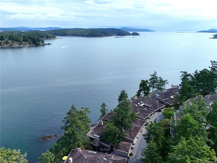 16-2353 Harbour Road, Sidney, BC, V8L 3X8 - 35