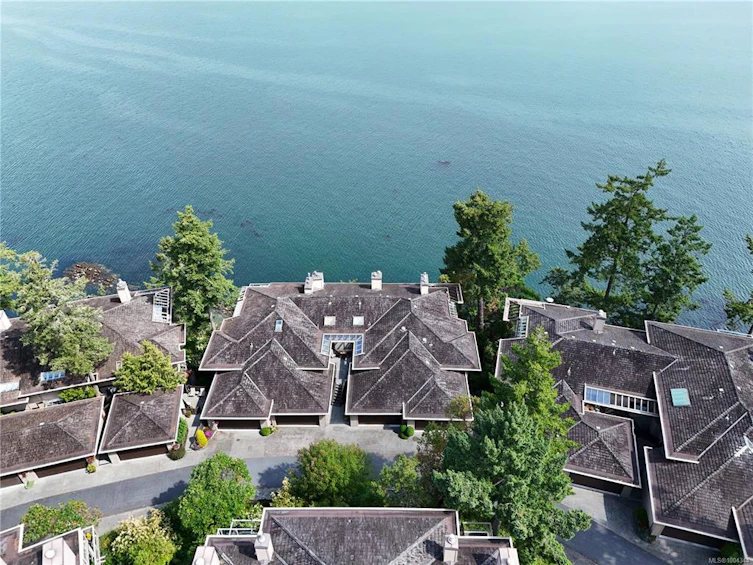 16-2353 Harbour Road, Sidney, BC, V8L 3X8 - 17