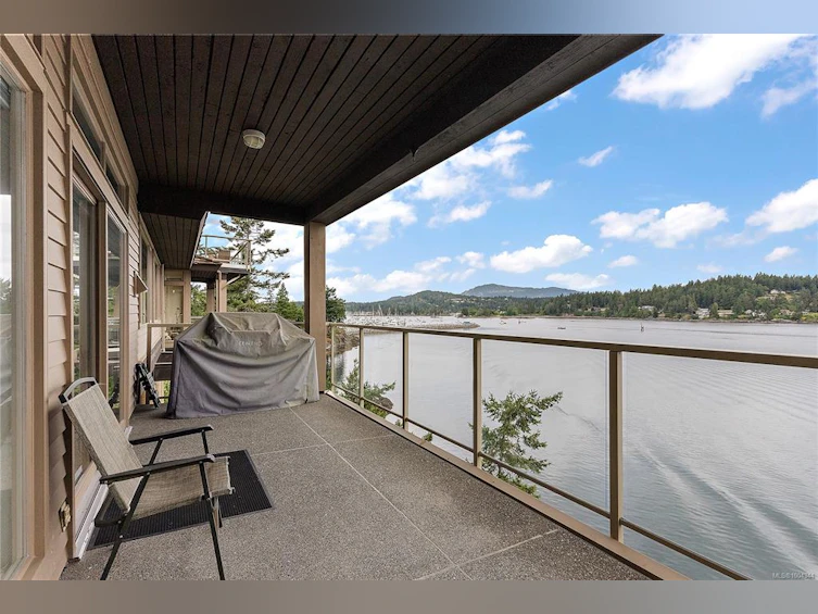 16-2353 Harbour Road, Sidney, BC, V8L 3X8 - 16