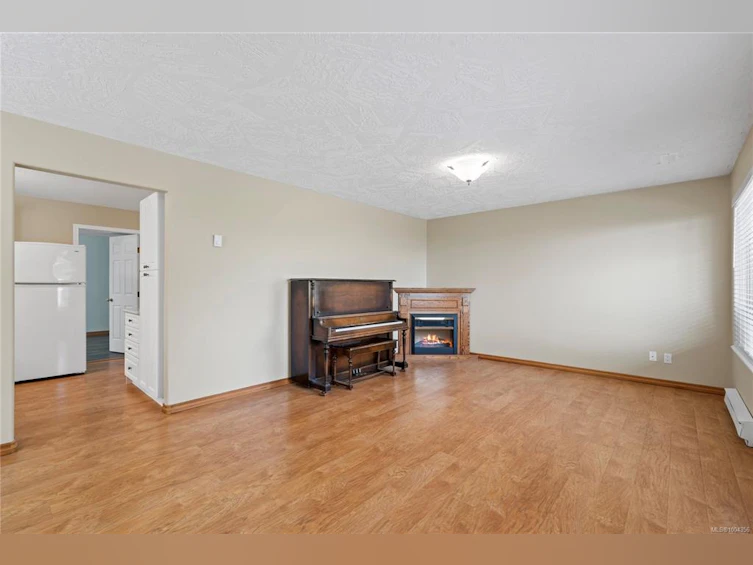 6600 Groveland Drive, Nanaimo, BC, V9V 1P7 - 62