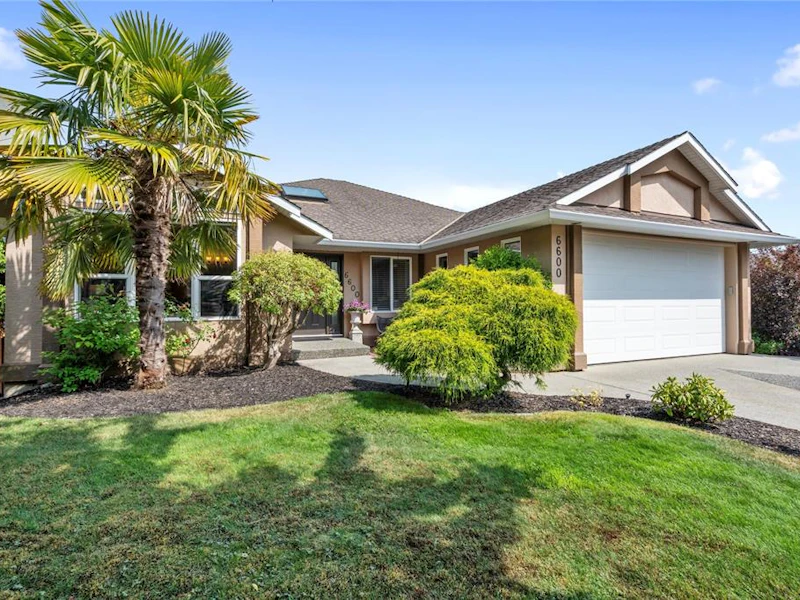 6600 Groveland Drive, Nanaimo BC V9V 1P7