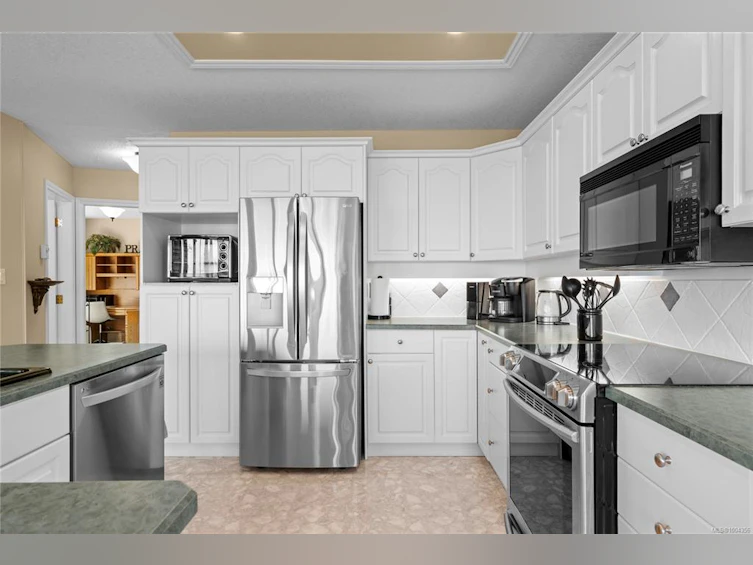 6600 Groveland Drive, Nanaimo, BC, V9V 1P7 - 21