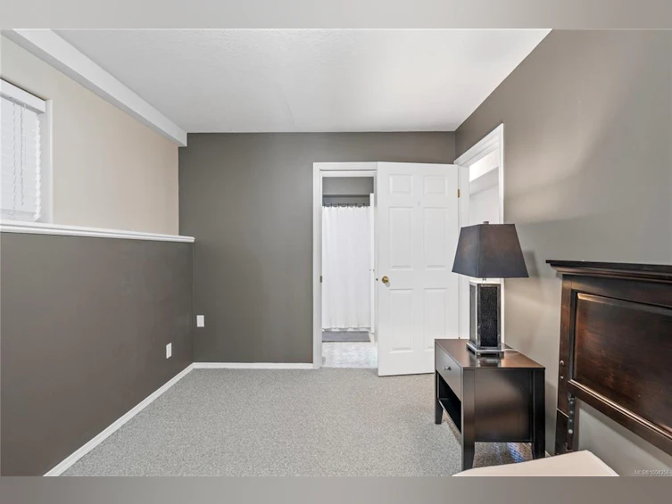 6600 Groveland Drive, Nanaimo, BC, V9V 1P7 - 55