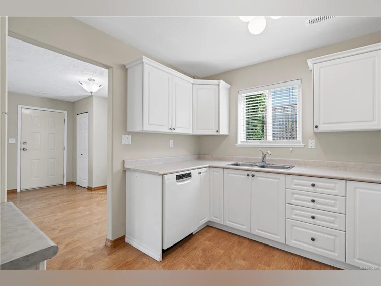 6600 Groveland Drive, Nanaimo, BC, V9V 1P7 - 52