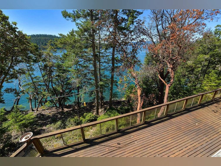 330 East West Road, Mayne Island, BC, V0N 2J2 - 37