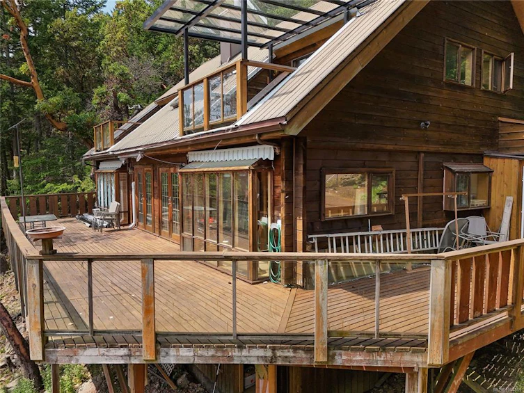 330 East West Road, Mayne Island, BC, V0N 2J2 - 71
