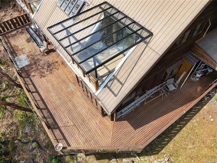 330 East West Road, Mayne Island, BC, V0N 2J2 - 86