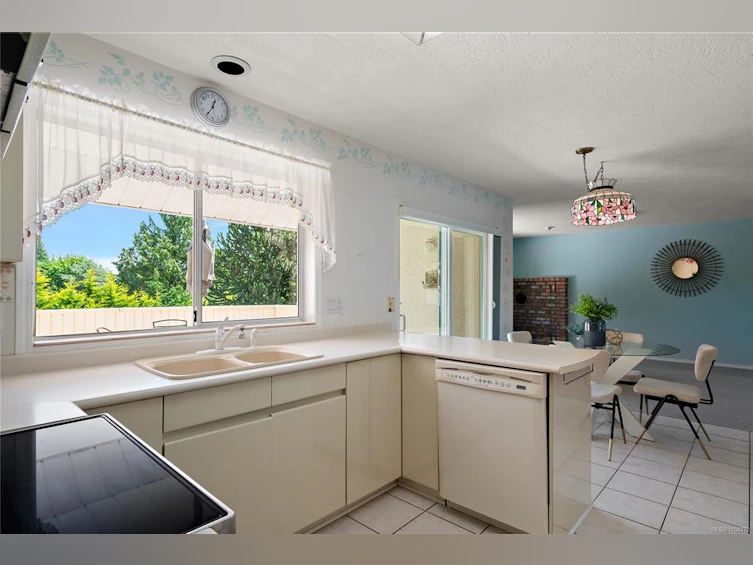 8581 Cathedral Place, North Saanich, BC, V8L 5E1 - 13