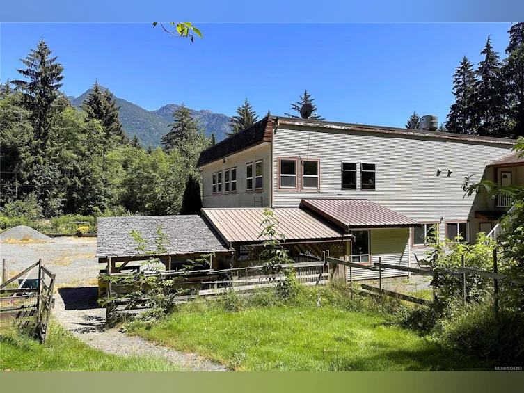 1165 Salmon River Main, Kelsey Bay/Sayward, BC, V0P 1R0 - 48