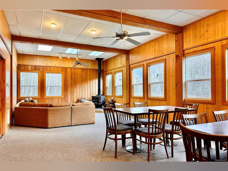 1165 Salmon River Main, Kelsey Bay/Sayward, BC, V0P 1R0 - 2