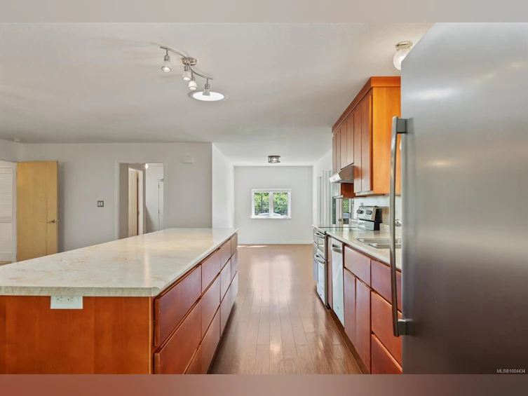 2051 Hector Road, Comox, BC, V9M 3Y7 - 11