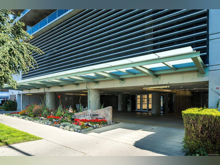 906-160 Wilson Street, Victoria, BC, V9A 7P9 - 4