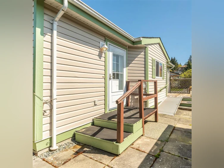 6225 Farber Way, Nanaimo, BC, V9T 6J2 - 46