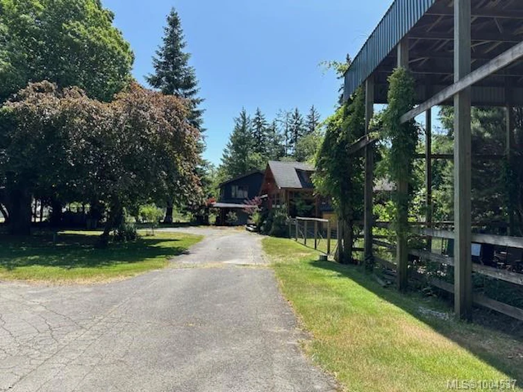 3744 Gibbins Road, Duncan, BC, V9L 6E8 - 44