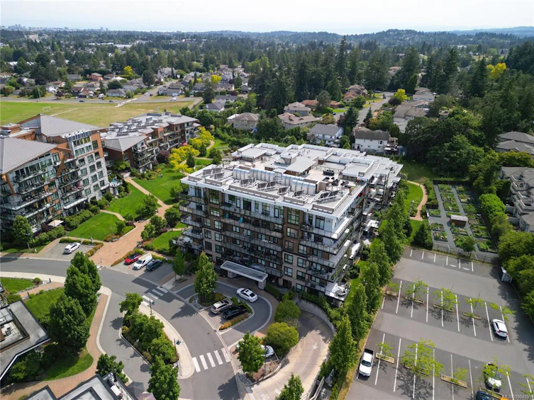 407-741 Travino Lane, Saanich, BC, V8Z 0G3 - 39