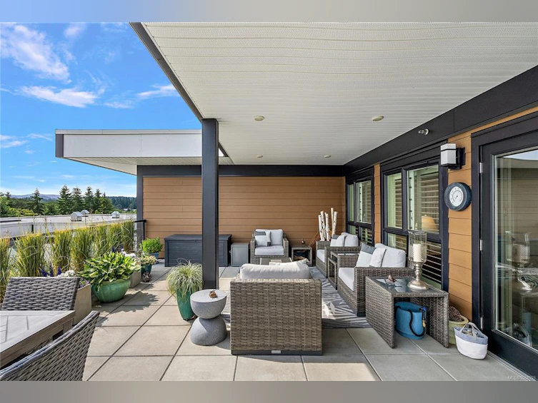 407-741 Travino Lane, Saanich, BC, V8Z 0G3 - 2