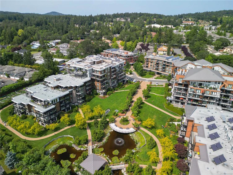 407-741 Travino Lane, Saanich, BC, V8Z 0G3 - 36