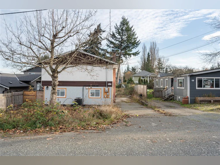 3871 Warren Avenue, Courtenay, BC, V0R 2V0 - 46