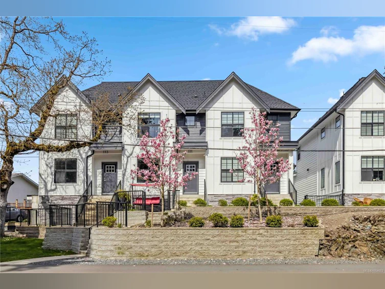 111-624 Strandlund Avenue, Langford, BC, V9B 3E9 - 2