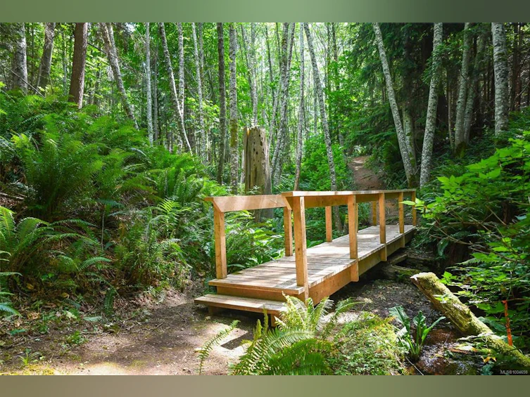 5340 Gainsberg Road, Bowser/Deep Bay, BC, V0R 1G0 - 27