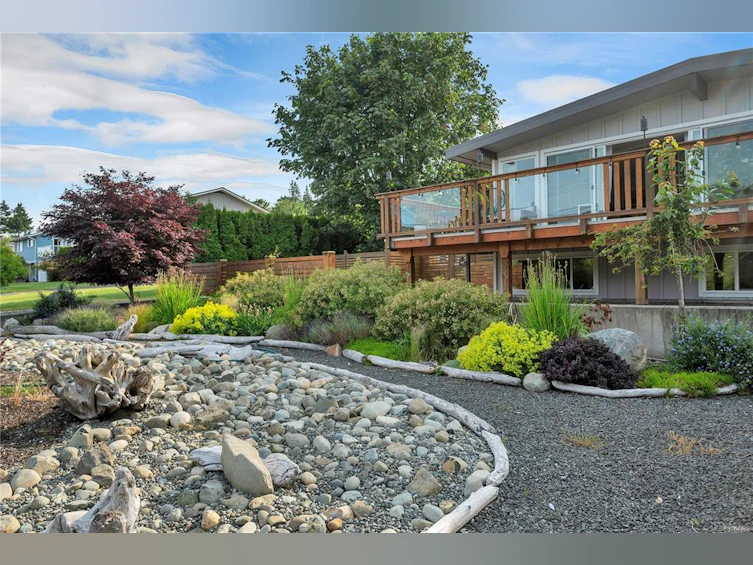 260 Carnegie Street, Campbell River, BC, V9W 2J5 - 48