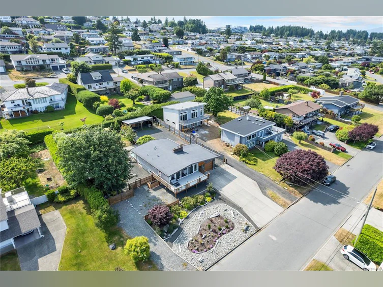 260 Carnegie Street, Campbell River, BC, V9W 2J5 - 85