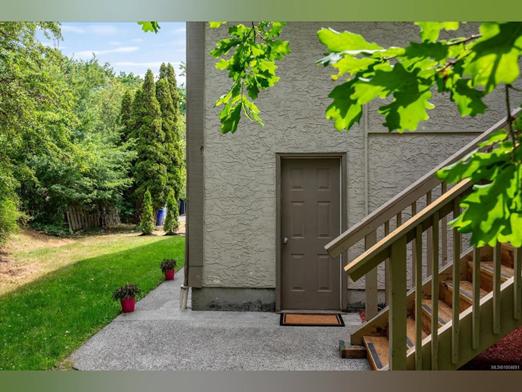 A & B-123 Adams Avenue, Nanaimo, BC, V9S 4R9 - 46