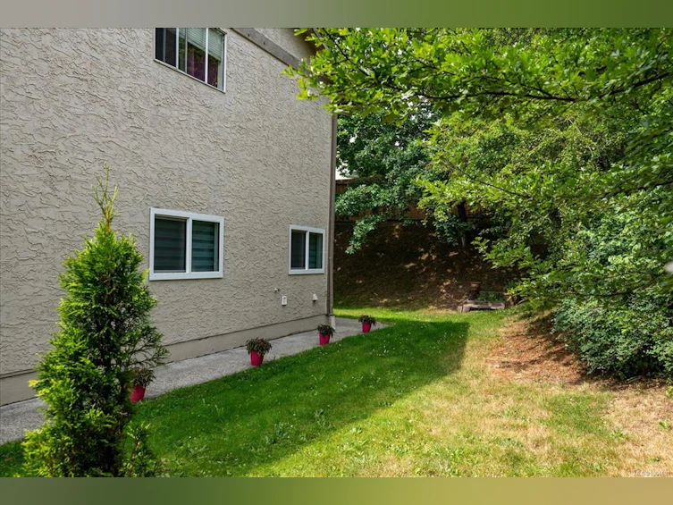 A & B-123 Adams Avenue, Nanaimo, BC, V9S 4R9 - 50