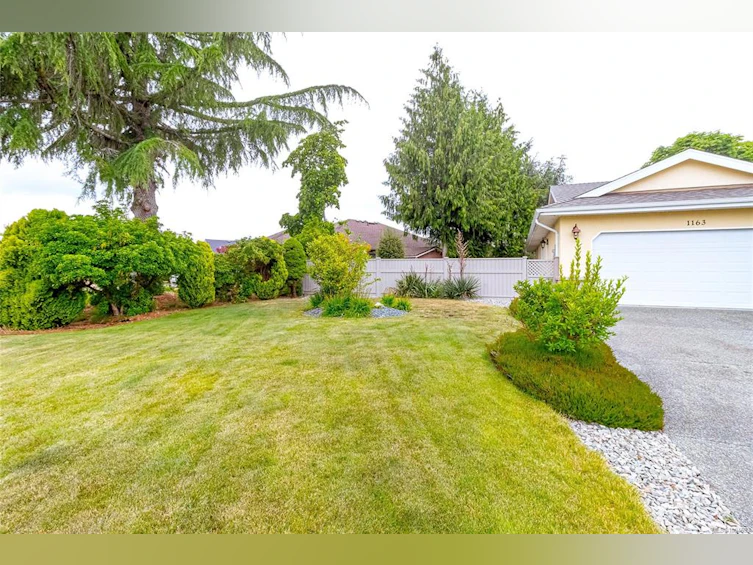 1163 Wellington Drive, Qualicum Beach, BC, V9K 2H6 - 42