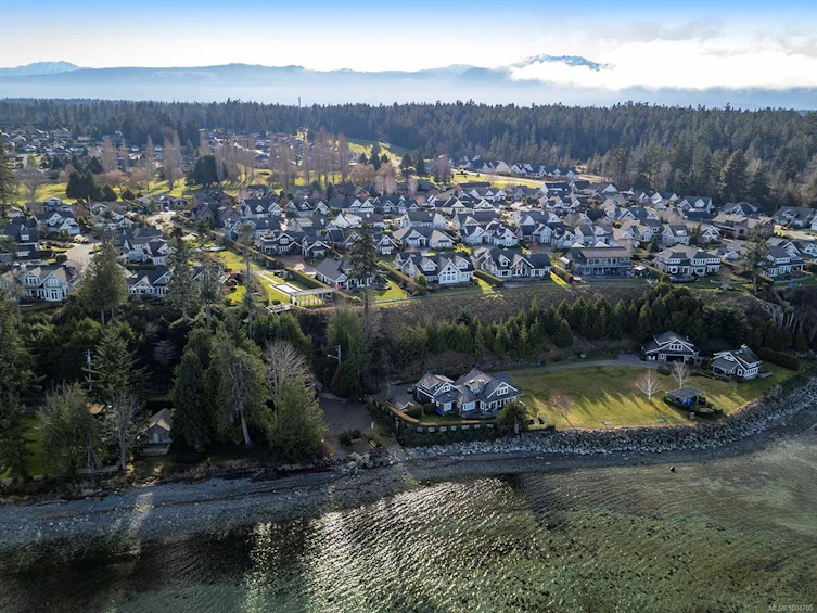 842 Bluffs Drive, Qualicum Beach, BC, V9K 0A2 - 13