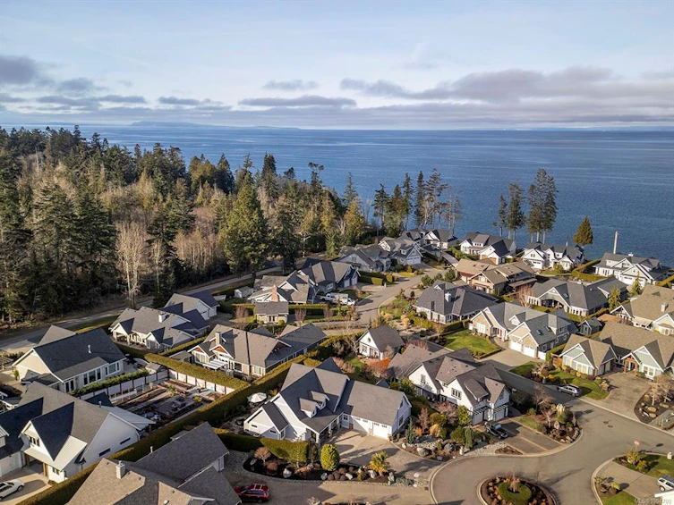 842 Bluffs Drive, Qualicum Beach, BC, V9K 0A2 - 62
