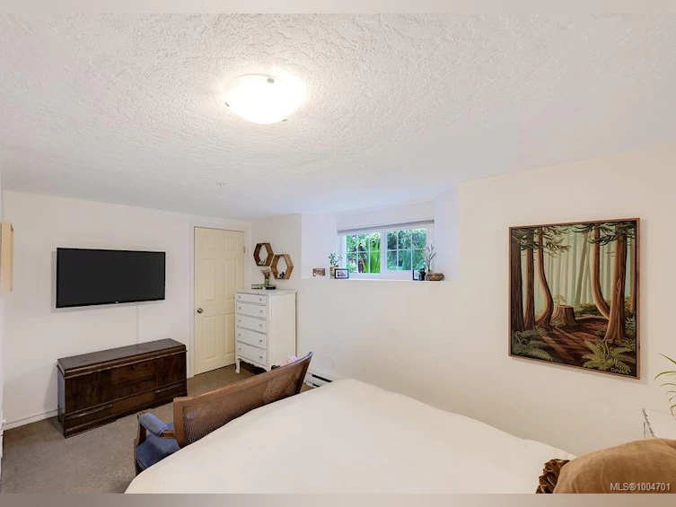 B-609 Su'it Street, Victoria, BC, V8V 4C3 - 29
