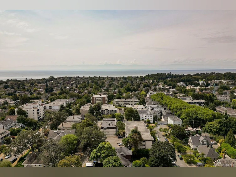 B-609 Su'it Street, Victoria, BC, V8V 4C3 - 66