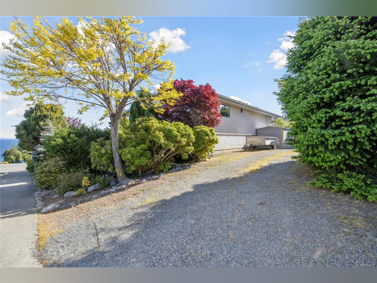 6395 Groveland Drive, Nanaimo, BC, V9V 1P5 - 7