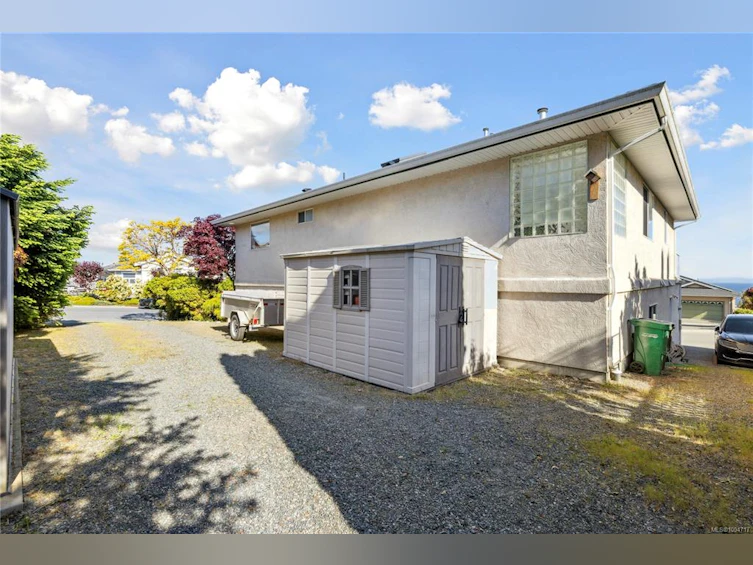 6395 Groveland Drive, Nanaimo, BC, V9V 1P5 - 6
