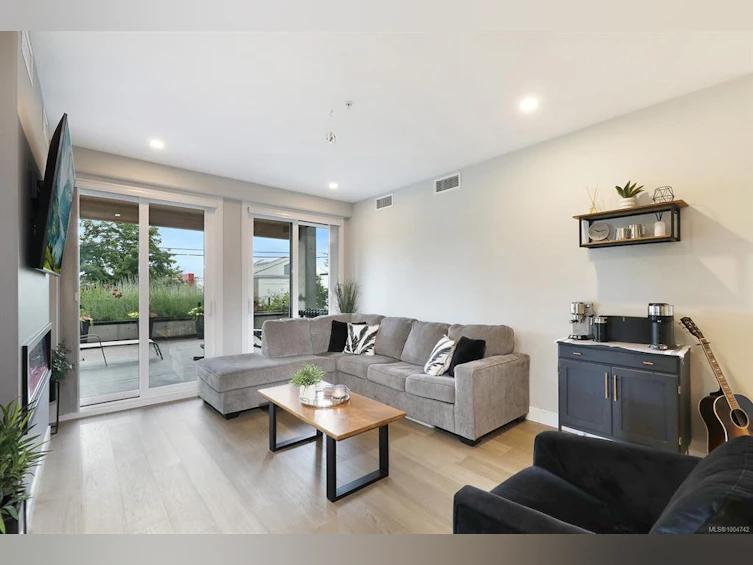 109-1700 Balmoral Avenue, Comox, BC, V9M 2N1 - 17