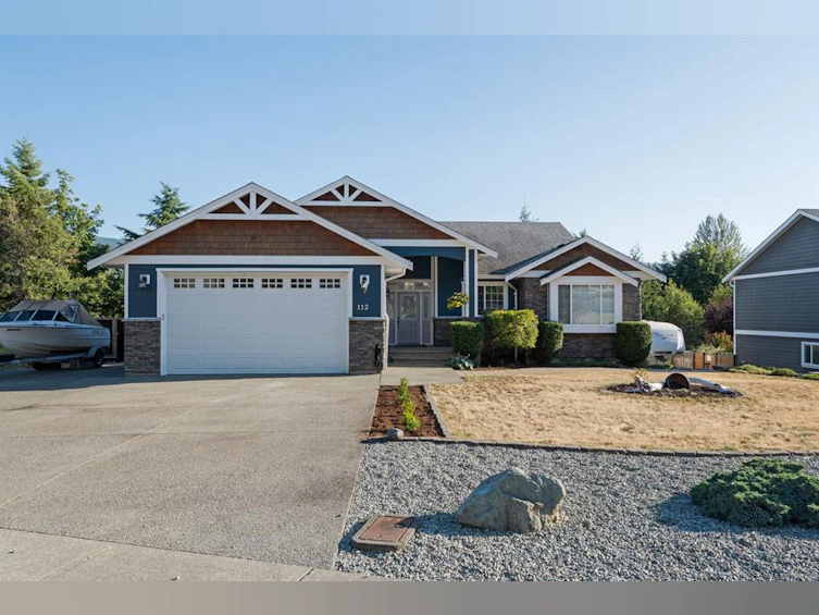 112 Beech Crescent, Lake Cowichan, BC, V0R 2G0 - 2