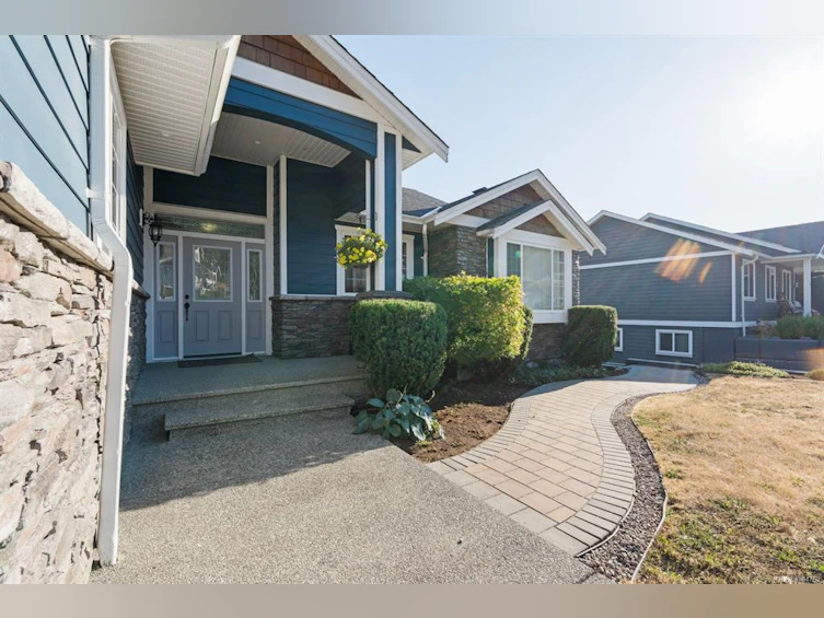 112 Beech Crescent, Lake Cowichan, BC, V0R 2G0 - 3