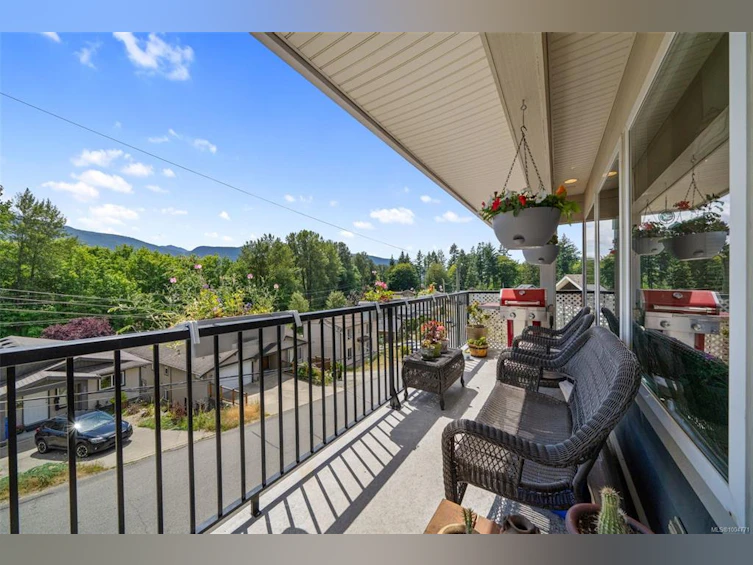 290 Carnell Drive, Lake Cowichan, BC, V0R 2G0 - 5