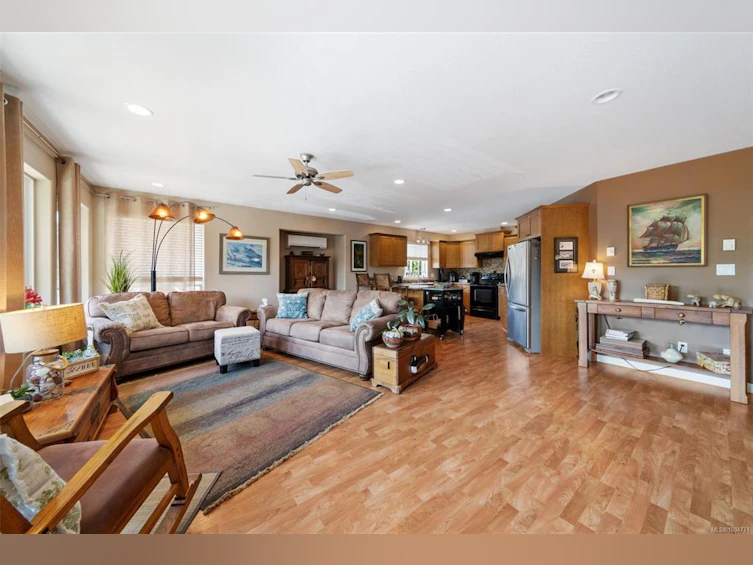290 Carnell Drive, Lake Cowichan, BC, V0R 2G0 - 9
