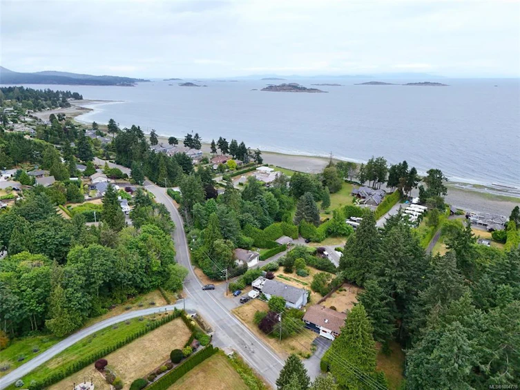6982 Dickinson Road, Nanaimo, BC, V0R 2H0 - 40