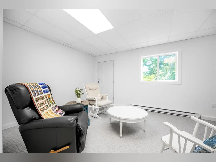 3680 Gibbins Road, Duncan, BC, V9L 6E8 - 40