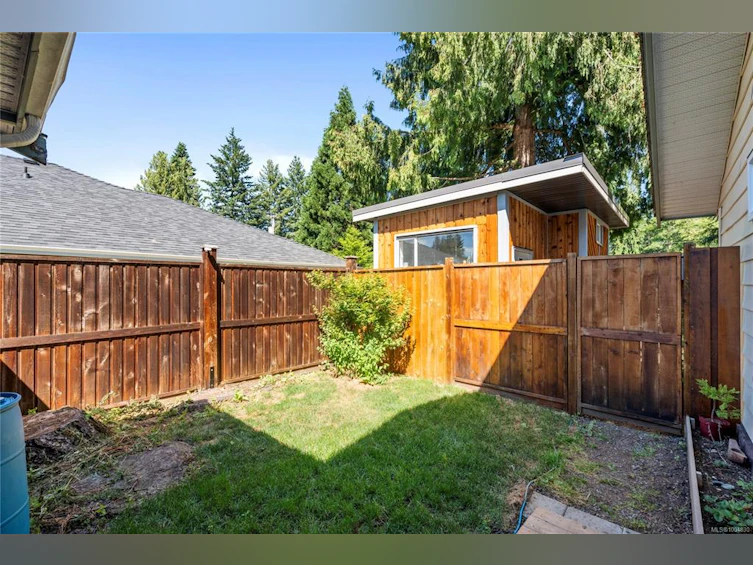 2-630 Maple Street, Qualicum Beach, BC, V9K 1J3 - 29
