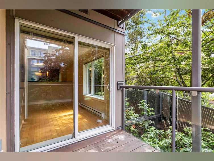 205-356 E Gorge Road, Victoria, BC, V8T 2W2 - 19
