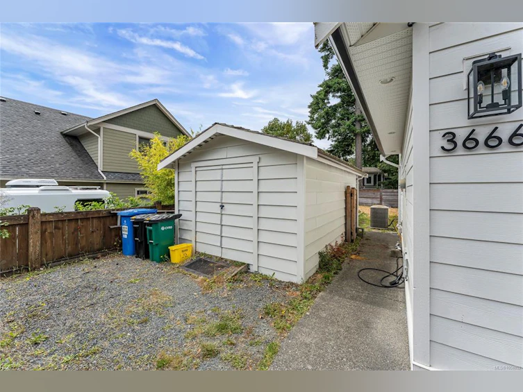 3666 Soren Place, Cobble Hill, BC, V0R 1L0 - 42