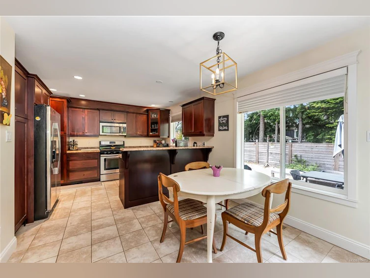 3666 Soren Place, Cobble Hill, BC, V0R 1L0 - 6