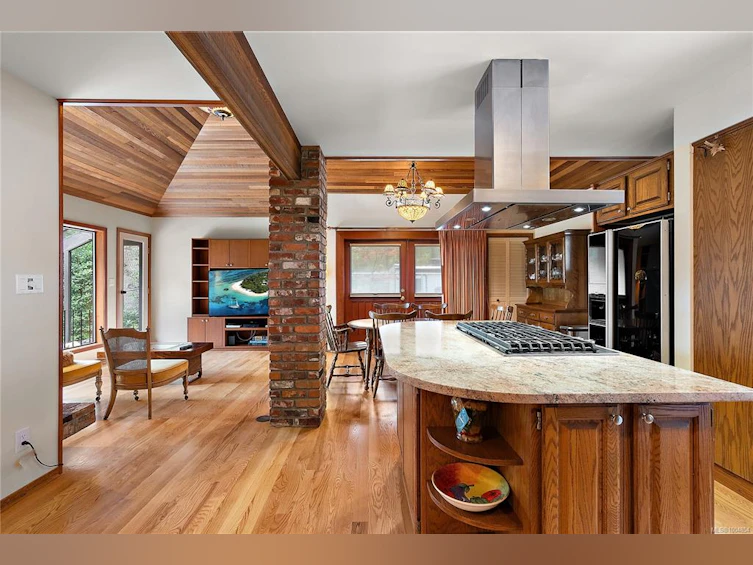 2268 Tryon Road, North Saanich, BC, V8L 5H7 - 3