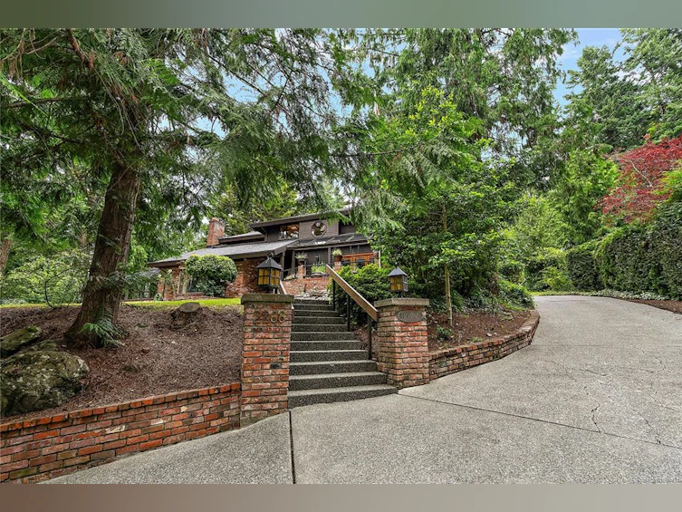 2268 Tryon Road, North Saanich, BC, V8L 5H7 - 32